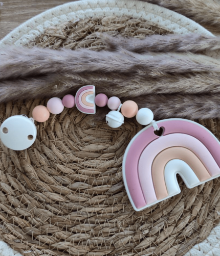 Beißkette Regenbogen blush, hellrosa, pfirsich, weiß mit Glöckchen